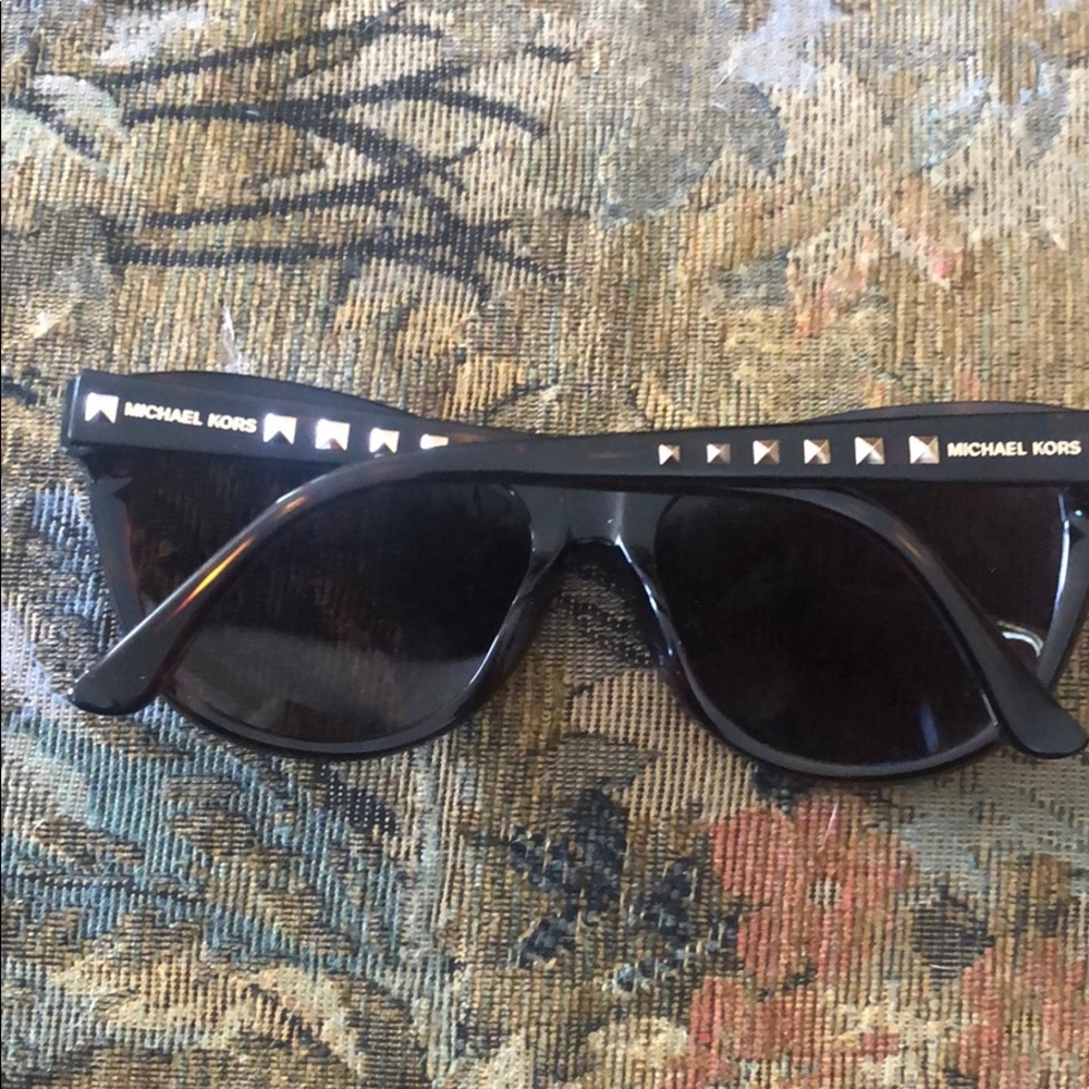 Michael Kors Sunglasses and case. - Picture 9 of 13